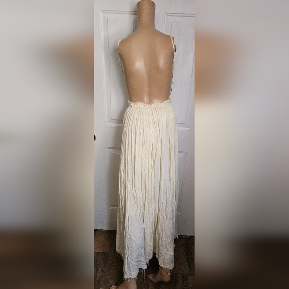 Raga Isabella Embroidered Pale Yellow Maxi Dress - Picture 6 of 8